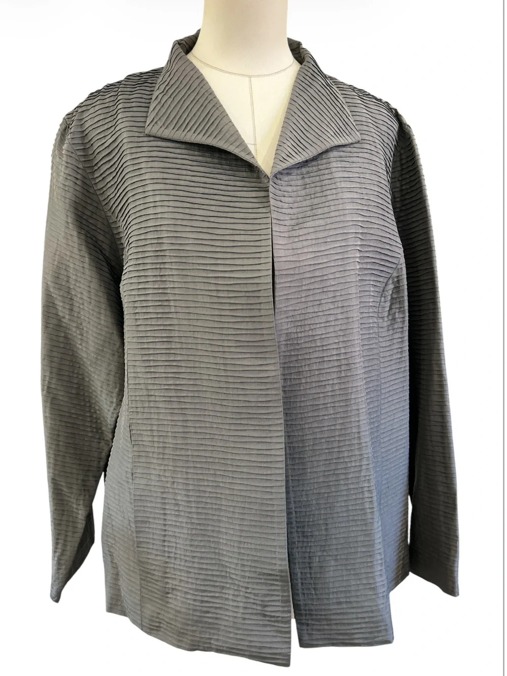 Eileen Fisher pleated silk open front silk jacket gray size 1X